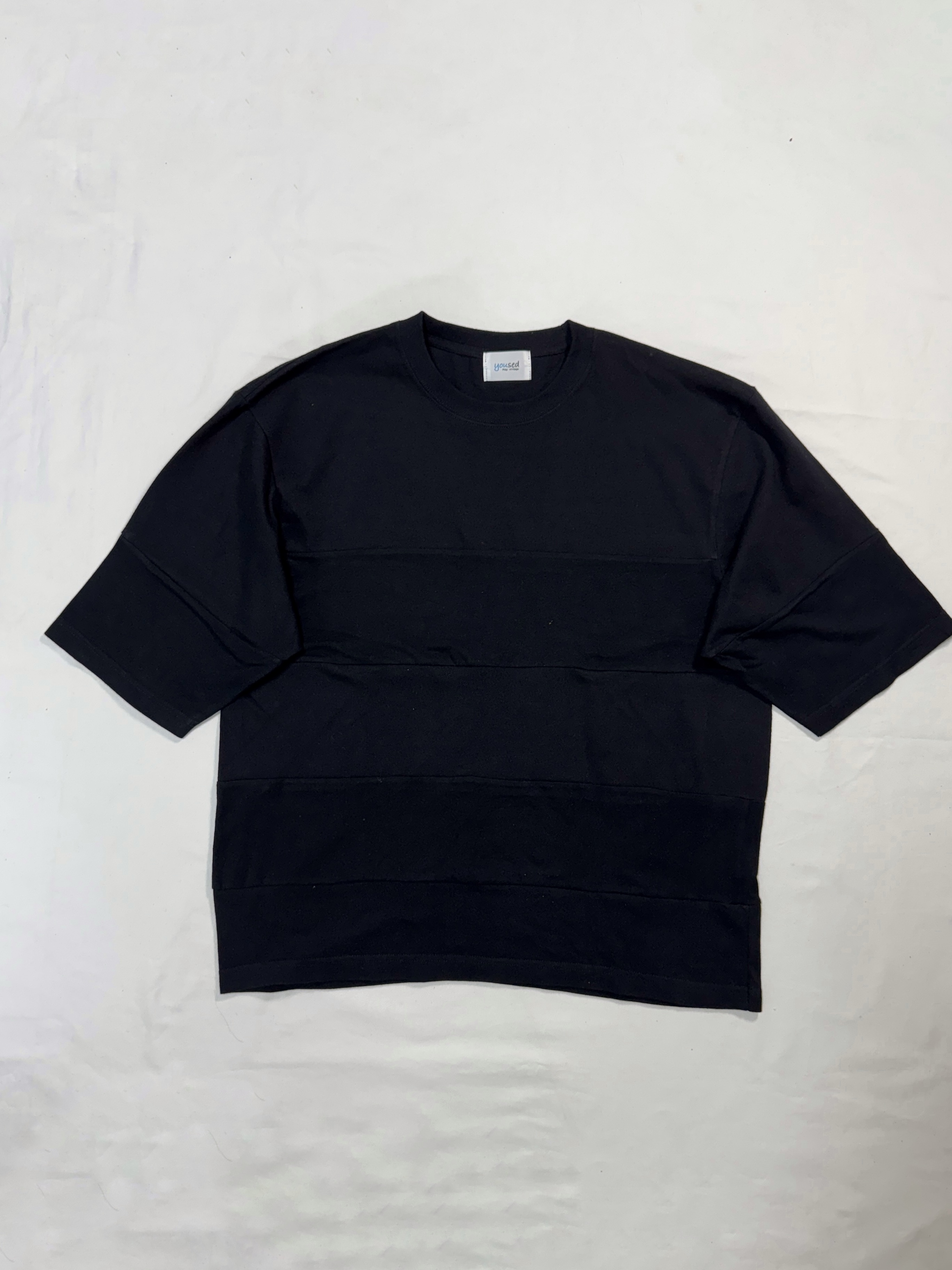 Remake Paneling Border Tee